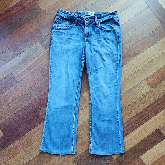 Signature by Levi Strauss Low Rise Bootcut Jeans Size Misses 8 Short - Picture 3 of 16